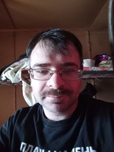  ,   Ionas, 43 ,   , 