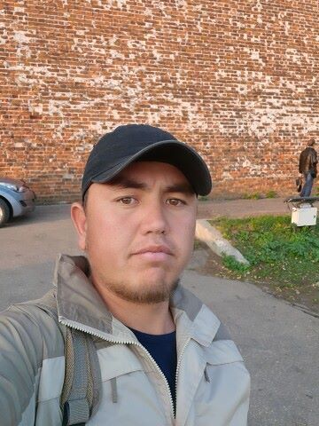  ,   Azizbek, 31 ,   ,   