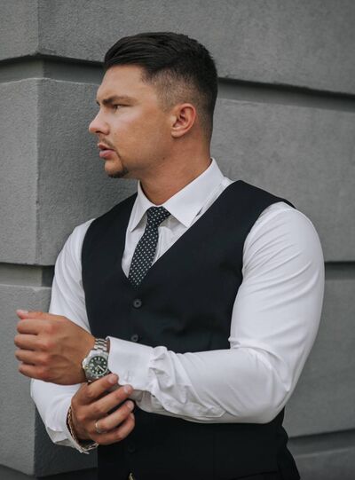  ,   Davis, 32 ,   ,   