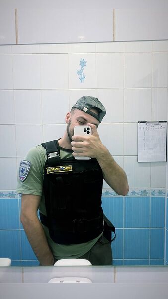  ,   Dima, 25 ,   ,   