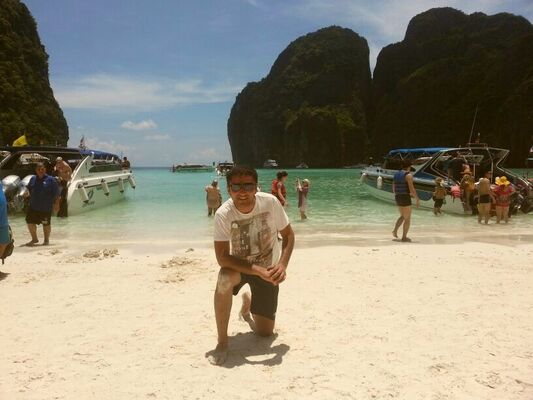 ,   Alik, 40 ,   