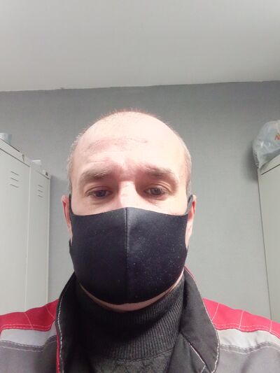  ,   Valentin, 48 ,   ,   , c , 
