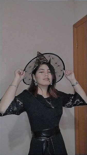  ,   Sofia, 19 ,   ,   