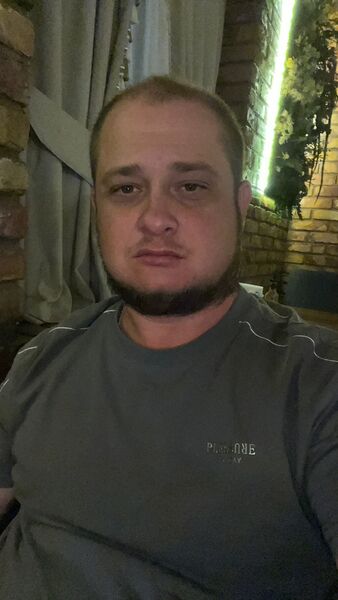  ,   Andrey, 40 ,   ,   
