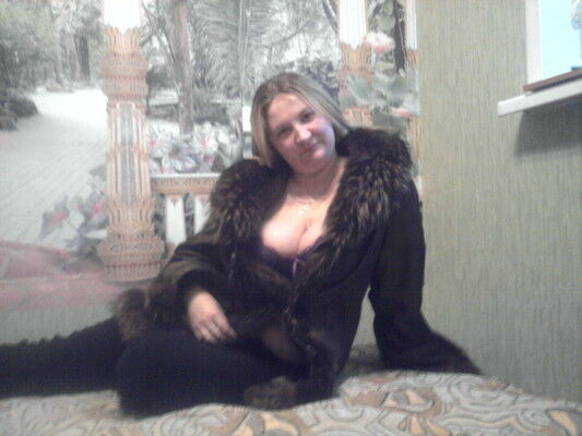  6349105  Milana, 35 ,    