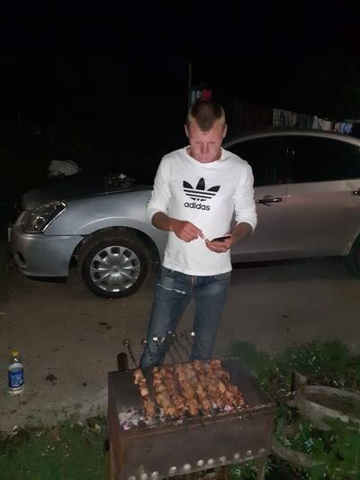  -,   Georgij, 33 ,   