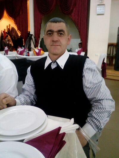 ,   Artyom, 49 ,   ,   , c 