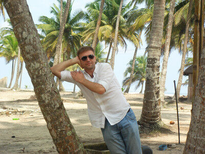  ,   Victor, 46 ,   ,   , c 