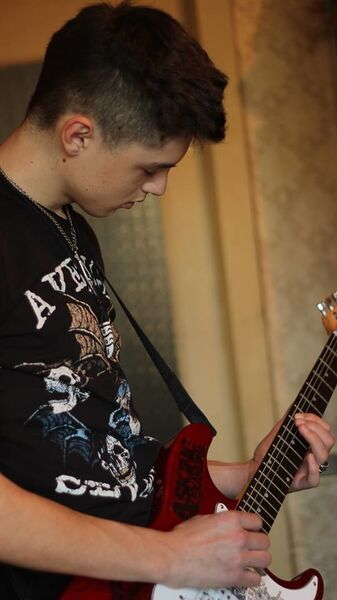  ,   Syn, 28 ,   
