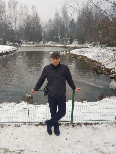  ,   Ruslan, 39 ,   ,   , c 