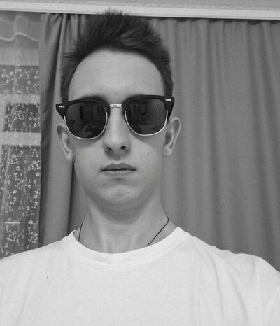  ,   Vladislav, 21 ,   ,   