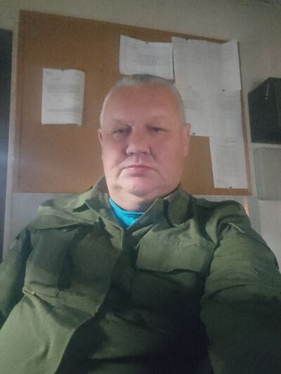  ,   Nikolay, 49 ,   c 