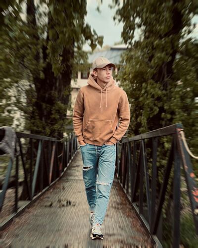  Backa Topola,   Adi, 24 ,   ,   