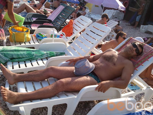  ,   Alex, 43 ,  