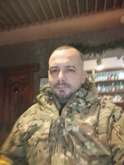  ,   Syan, 40 ,   