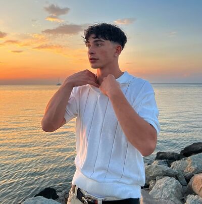  ,   Matteo, 23 ,   ,   