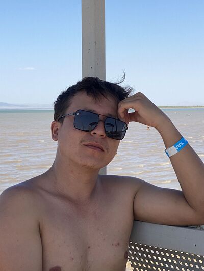  ,   Jenya, 25 ,   ,   , c , 