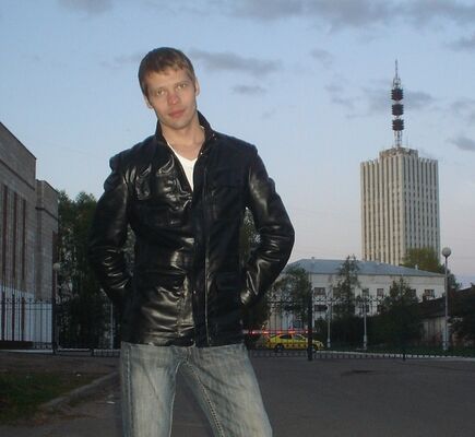  ,   Antuan, 40 ,   ,   , c 