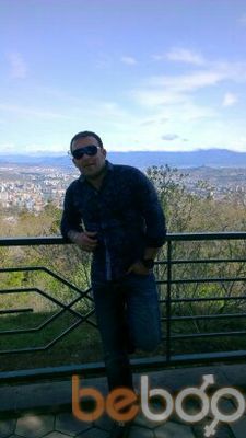  ,   Vugar, 42 ,   
