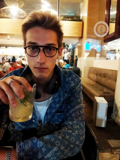  ,   Angel, 24 ,   ,   , c , 