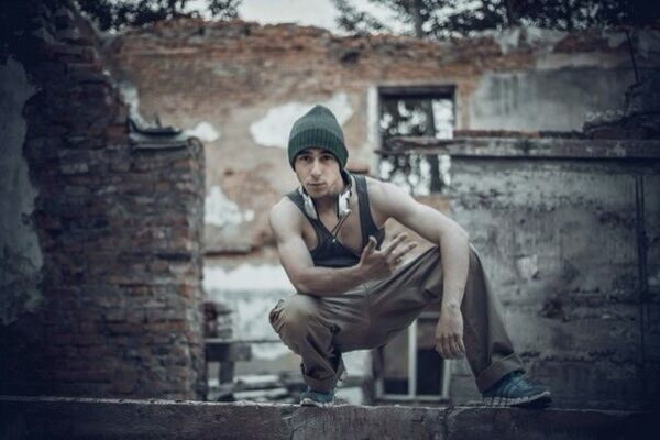  ,   Farid, 34 ,   ,   , c 