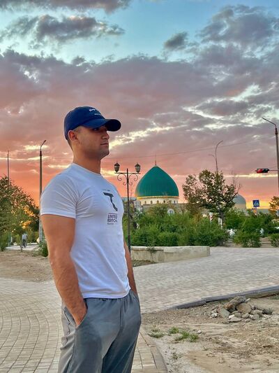  ,   Eldor, 25 ,   ,   