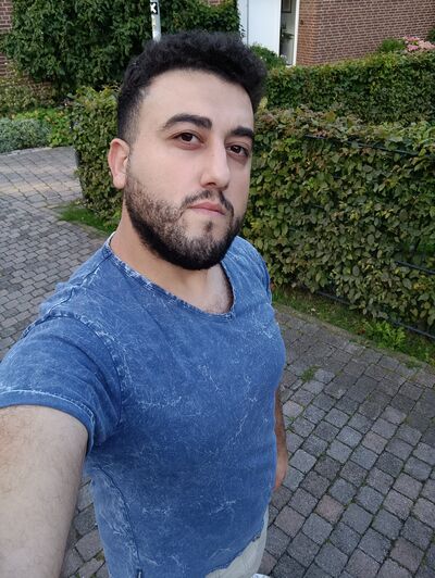  Duisburg,   Boss, 33 ,   ,   