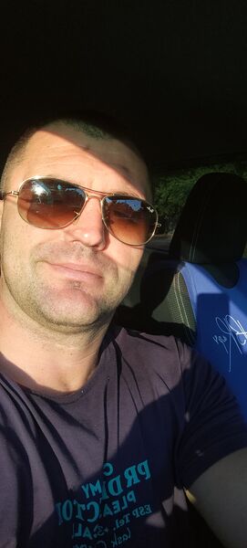  ,   Robin, 39 ,   ,   , c 