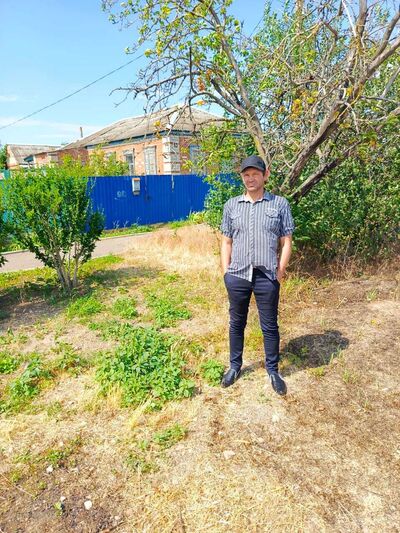  ,   Anton, 39 ,   ,   