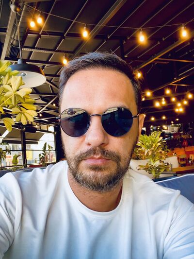  ,   Kerem, 42 ,   ,   