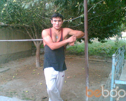  ,   Toma, 40 ,  