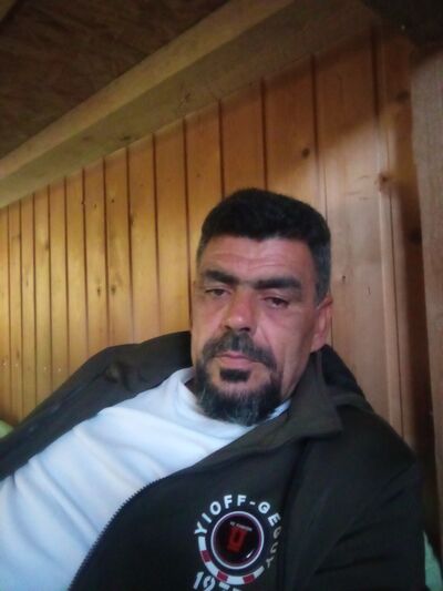  ,   Tarik, 48 ,   ,   