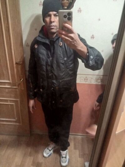  ,   Ricardo, 43 ,   ,   
