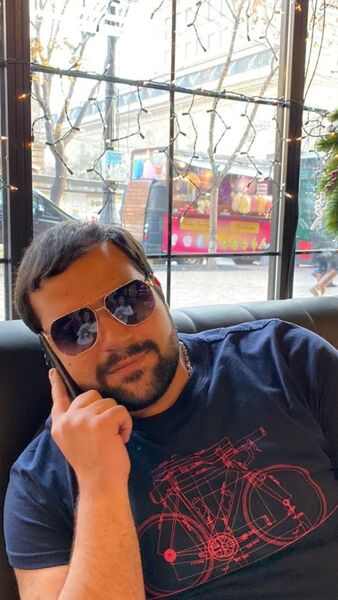  ,   Hayk, 33 ,   ,   , c 