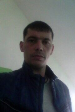  12546415  Den, 39 ,    