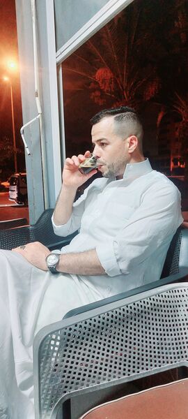  ,   Happy, 40 ,   ,   