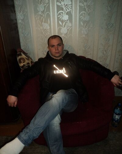  ,   Maxim, 38 ,   ,   , c , 