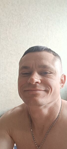  ,   Niko, 39 ,   ,   