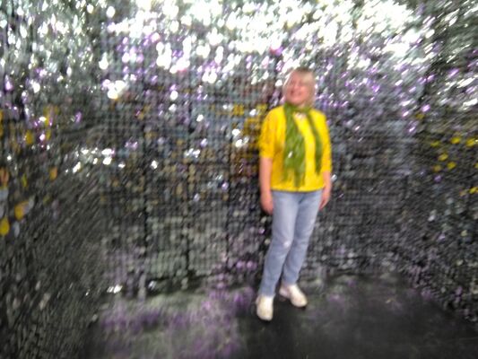  ,   Lora, 61 ,     , c 