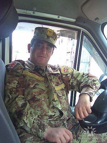  9407565  Gagik, 48 ,     