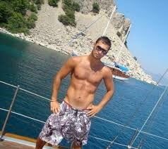 ,   Dato, 44 ,   