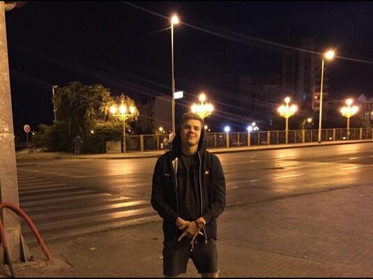  ,   Valera, 25 ,   ,   