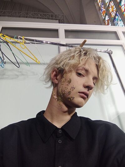  ,   , 19 ,   