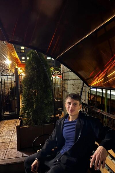  ,   Alex, 30 ,   ,   