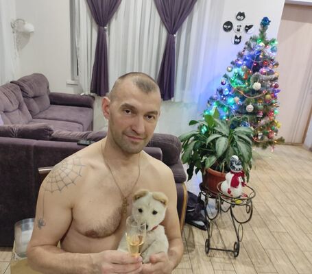  ,   Rostislav, 37 ,   ,   , c , 