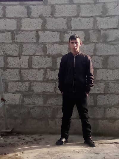  ,   Davit, 21 ,   ,   