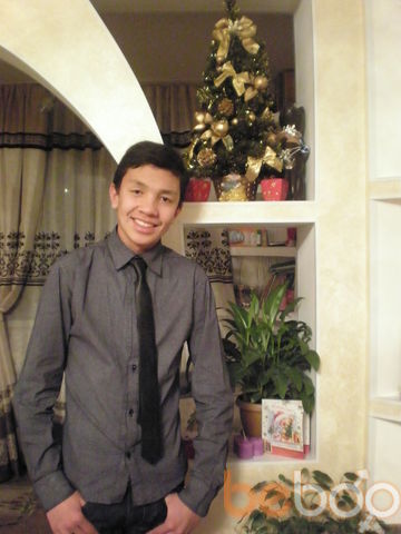  ,   Chyngyz, 33 ,  