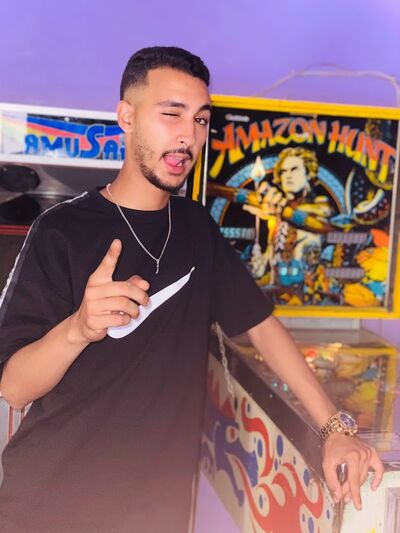  ,   Zakaria, 22 ,   ,   
