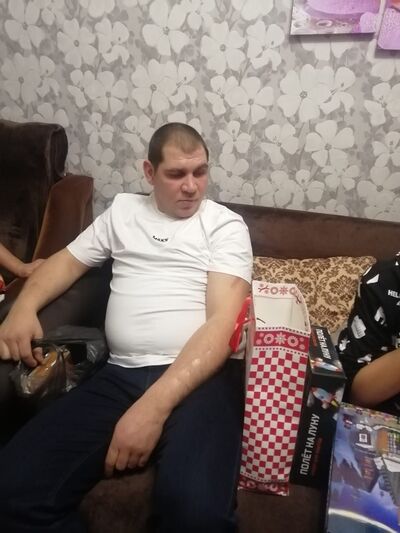 ,   Vaceslav, 39 ,   ,   