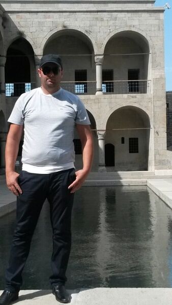  ,   Erik, 37 ,     , c 